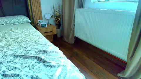 Ely online show from 10-09-25, 07:17