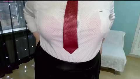 elza1981 online show from 11-15-25, 09:39