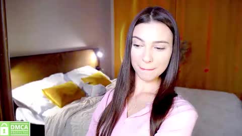 elza_rose online show from 11-08-25, 08:51
