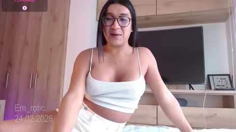 Emilia  online show from 02-24-26, 07:12