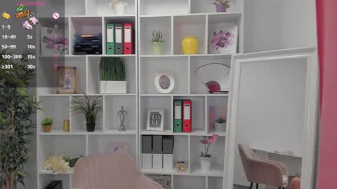 EmaBrownie online show from 01-09-25, 05:33