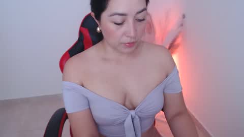  SAMANTA   online show from 10-06-25, 01:08