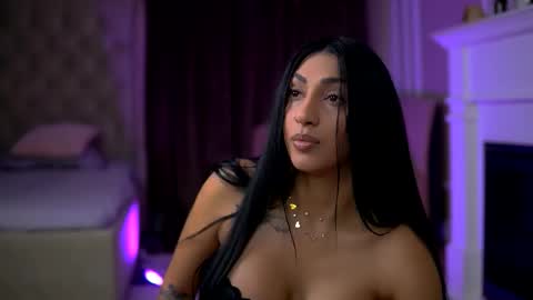 Ema online show from 01-19-26, 04:27