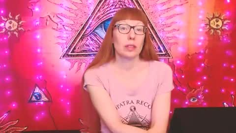 Ember Starleena online show from 10-08-25, 02:47