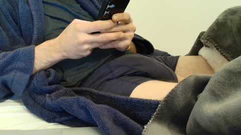 Snapshot of emberdominus chatting on 10-14-25, 08:20 EmberDominus online show from 10-14-25, 08:20