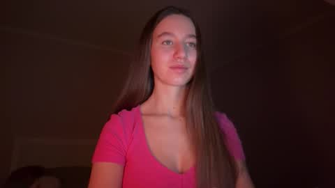 Snapshot of emberfamn chatting on 02-07-26, 10:35 Alina online show from 02-07-26, 10:35