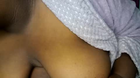 Empress Ember online show from 10-17-25, 02:19