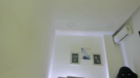 Snapshot of emelie_89 chatting on 09-16-25, 11:55 emelie_89 online show from 09-16-25, 11:55