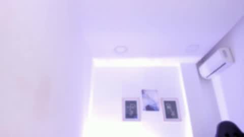 Snapshot of emelie_89 chatting on 09-18-25, 11:56 emelie_89 online show from 09-18-25, 11:56