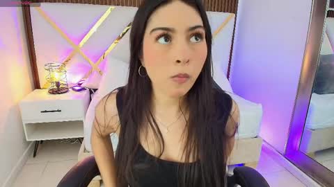 Emily  online show from 04-09-26, 07:25