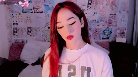 Snapshot of emely_rous chatting on 11-11-25, 02:06 Emely Rous online show from 11-11-25, 02:06