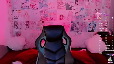 Snapshot of emely_rous chatting on 12-04-25, 12:58 Emely Rous online show from 12-04-25, 12:58