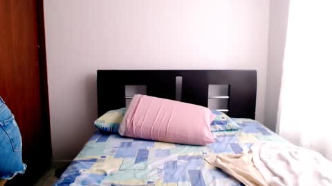 emely_sexx online show from 12-30-24, 07:11