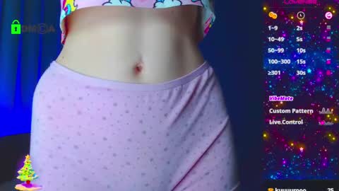 Snapshot of emelycrystal chatting on 02-01-25, 05:28 Emely online show from 02-01-25, 05:28