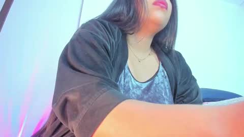 Emi online show from 03-06-25, 09:31