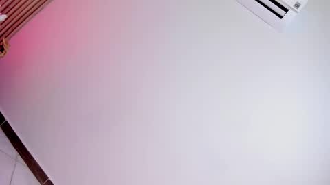 Snapshot of emiily_roberts1 chatting on 02-11-26, 07:41 EMILY ROBERTS online show from 02-11-26, 07:41