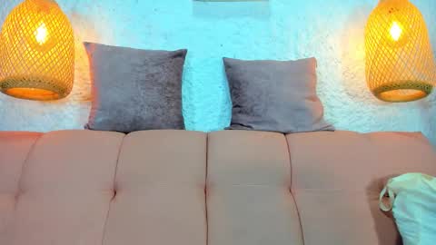 Emily online show from 12-02-25, 11:59