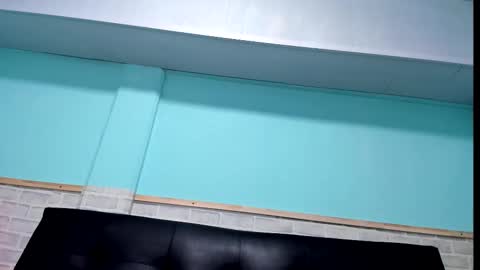 Snapshot of emiily_smile chatting on 02-26-25, 11:30 Emily online show from 02-26-25, 11:30