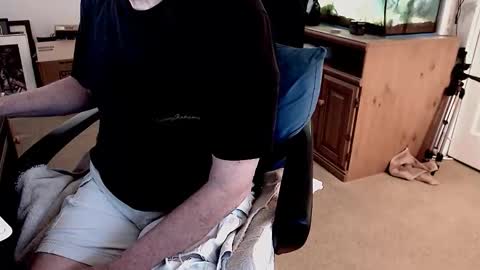 Terrance1st online show from 11-01-25, 06:32