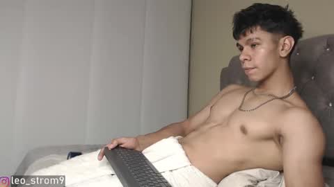 emile_239 online show from 02-13-25, 02:23