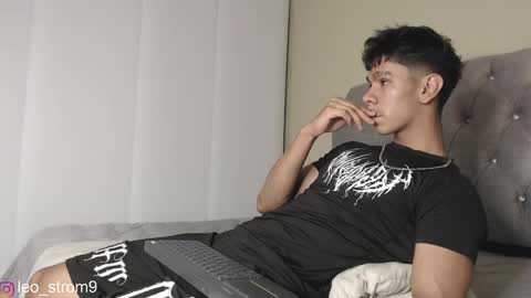 emile_239 online show from 02-18-25, 03:10