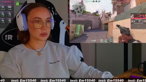 Snapshot of emili1_bc chatting on 01-16-25, 09:59 Emili online show from 01-16-25, 09:59