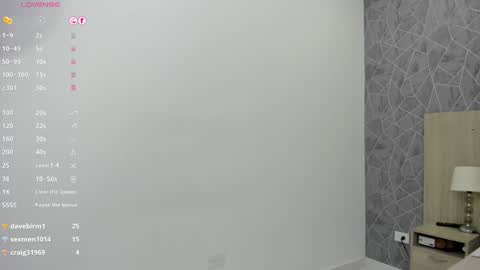 Snapshot of emili_lenus chatting on 12-23-24, 02:28 Emili Lenus online show from 12-23-24, 02:28