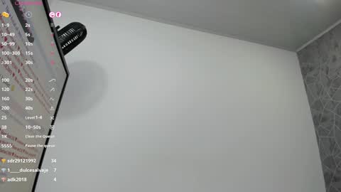 Snapshot of emili_lenus chatting on 01-15-25, 02:35 Emili Lenus online show from 01-15-25, 02:35