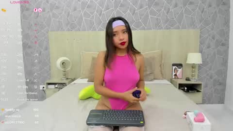 Snapshot of emili_lenus chatting on 02-09-25, 05:33 Emili Lenus online show from 02-09-25, 05:33