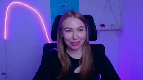 Emilia online show from 12-05-25, 06:44