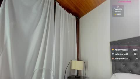 emilibonnie online show from 01-04-25, 02:03