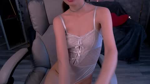 Emily online show from 03-12-26, 06:41