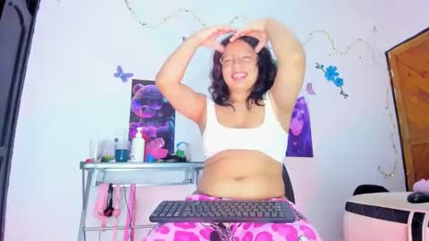 emily online show from 02-09-25, 03:22