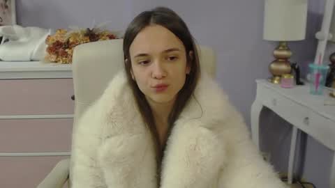 Snapshot of emilly_lust99 chatting on 02-06-26, 08:07 Emilly online show from 02-06-26, 08:07