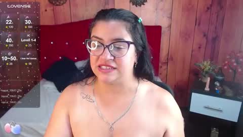 emilly_stones_ online show from 01-14-25, 08:48