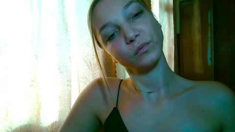 Emilly online show from 11-28-25, 10:40