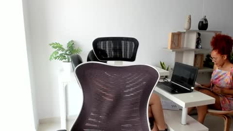 Emilly  online show from 03-11-25, 03:02