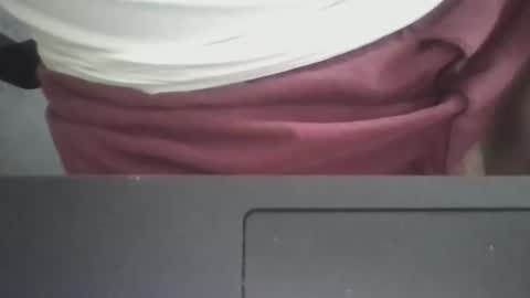 Snapshot of emilmirror chatting on 02-26-25, 01:30 emilmirror online show from 02-26-25, 01:30