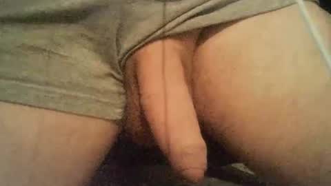 Snapshot of emilmirror chatting on 02-28-25, 07:14 emilmirror online show from 02-28-25, 07:14