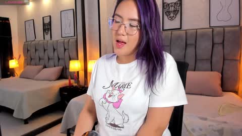 Emily online show from 01-31-25, 07:07