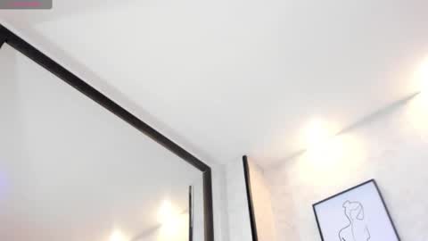 Emily online show from 03-07-25, 06:46