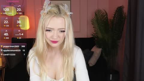 Emily online show from 12-25-24, 04:43