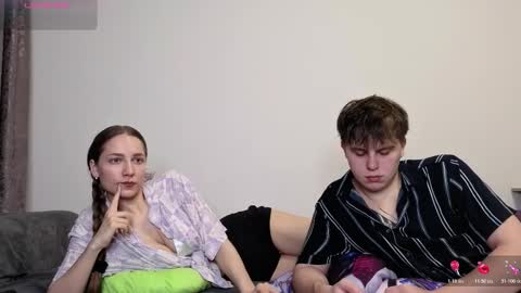 emily_and_ilumi online show from 12-04-25, 05:43