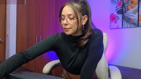 Emily online show from 02-18-26, 05:14