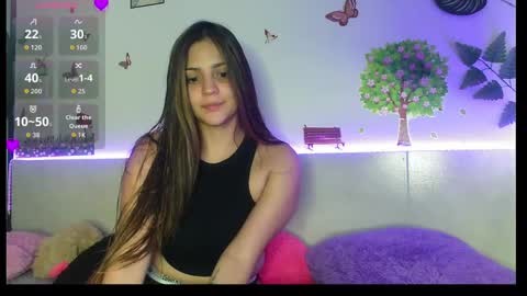 Snapshot of emily_cooper_t chatting on 09-28-25, 09:53 emily_cooper_t online show from 09-28-25, 09:53