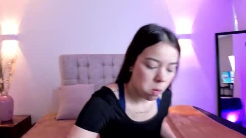 emily_frostt online show from 03-19-26, 11:36