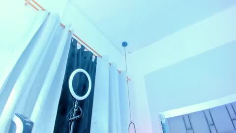 Snapshot of emily_gil1 chatting on 01-07-25, 07:38 Emi online show from 01-07-25, 07:38