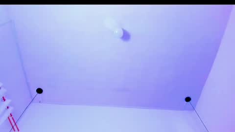 Snapshot of emily_gil1 chatting on 03-03-25, 01:53 Emi online show from 03-03-25, 01:53