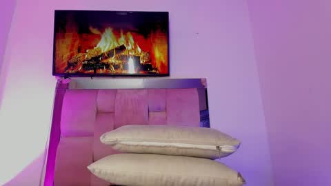 Snapshot of emily_lady20 chatting on 01-20-25, 12:04 emily lady20 Independient modelIndependiente online show from 01-20-25, 12:04