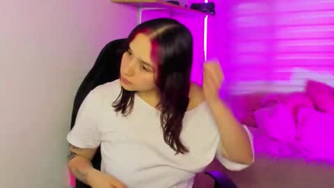 emily_lindey online show from 12-14-25, 11:26